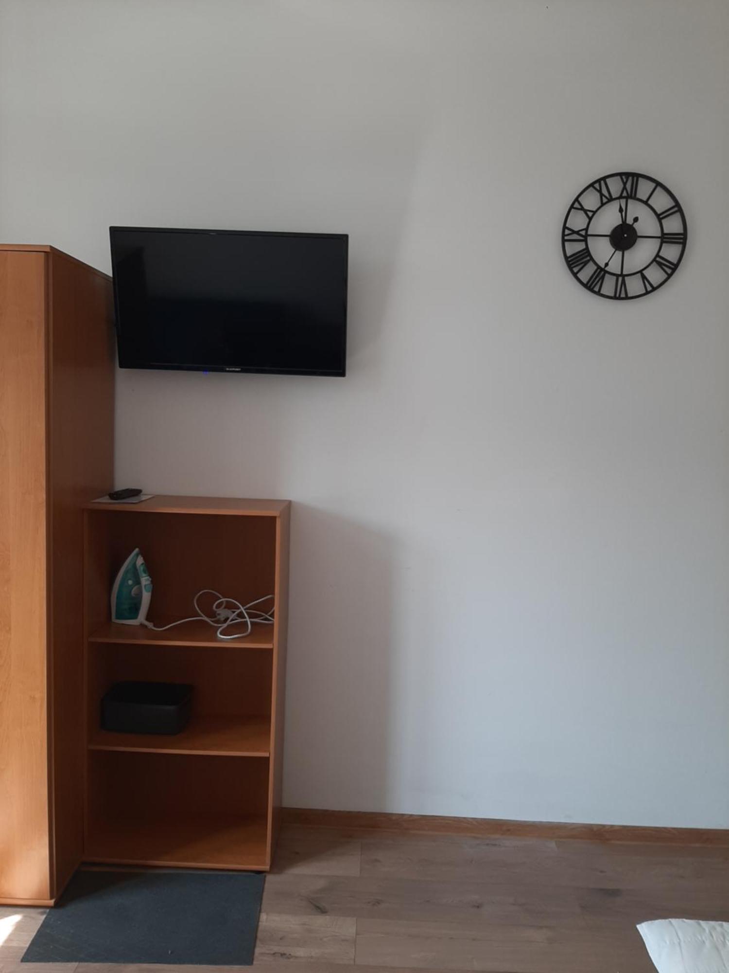 Apartamenty Marco 3-Bis- Przy Dworcu-Stare Miasto-Super Wi Fi Краков Экстерьер фото